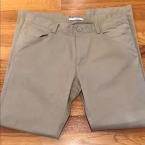 Like New! Lightweight chino - 33x30 tan